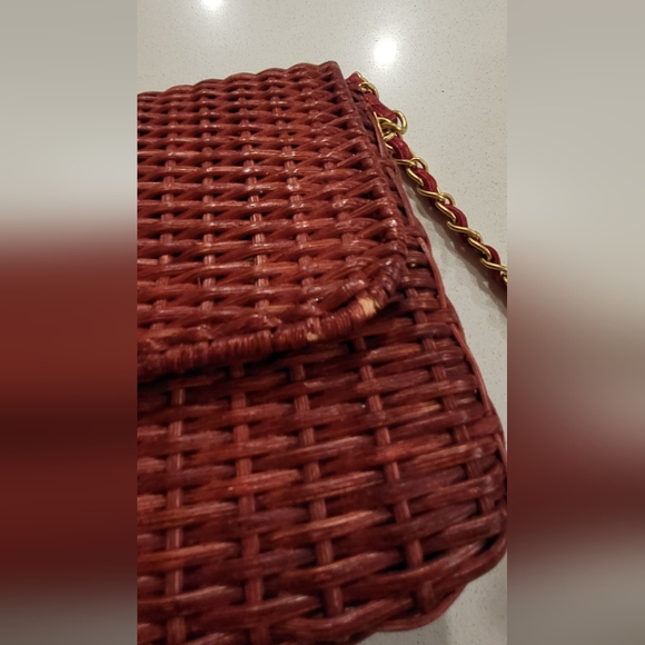 CHANEL Red Wicker Classic Flap Shoulder Bag - Picture 6 of 10